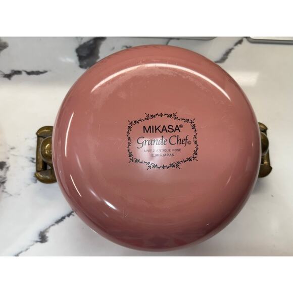Mikasa Grande Chef Antique Rose UN512  Enamel Metal Ejiri Japan 3.25 Qt. - Picture 4 of 9